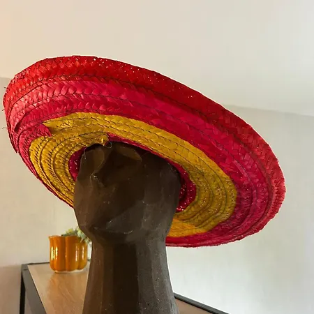 Le Sombrero, Avec Parking Limoges